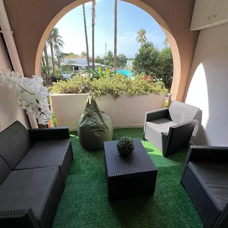 2 Pieces - Piscine - Plages * Cannes